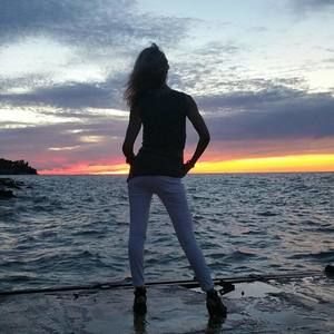 Meet your Posher, Therese